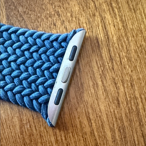 Apple Braided Solo Loop Band - Picture 6 of 6